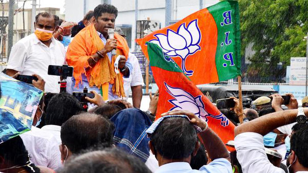 Tamil Nadu Bjp President K Annamalai Says Media Will Be Brought Under Control In Six Months 