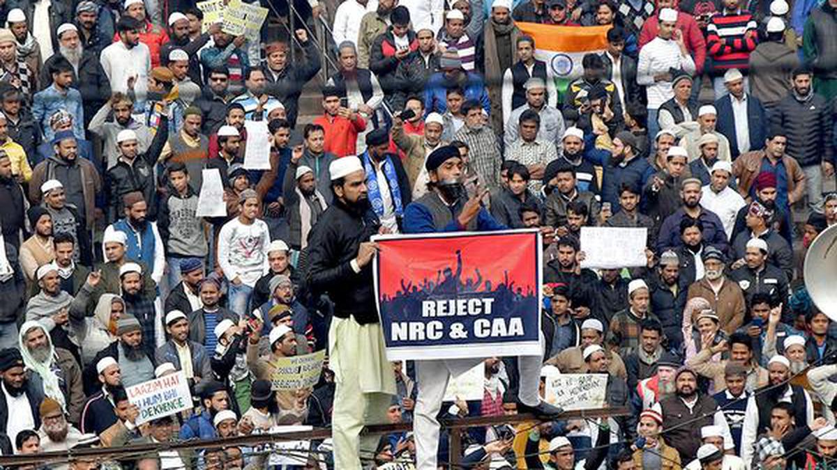 Thousands throng Jama Masjid to protest citizenship law