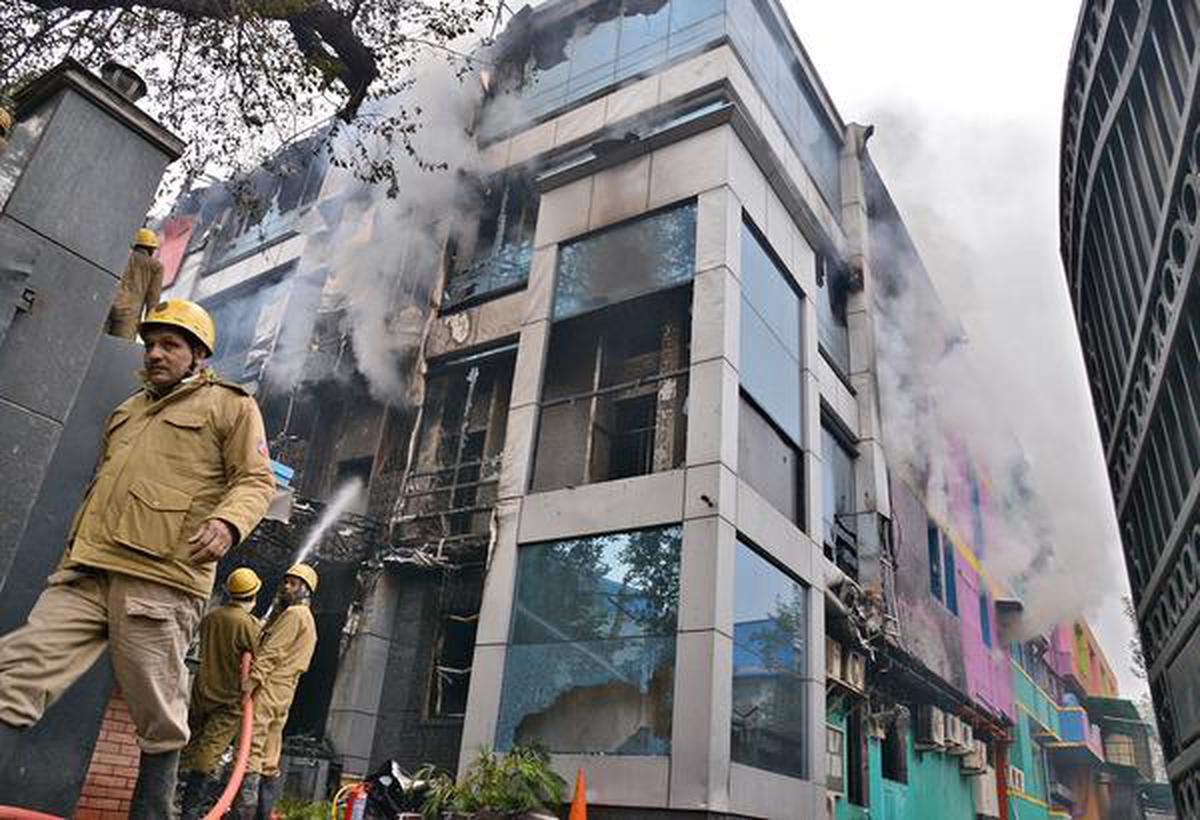 Fire breaks out at Archies factory in Naraina - The Hindu