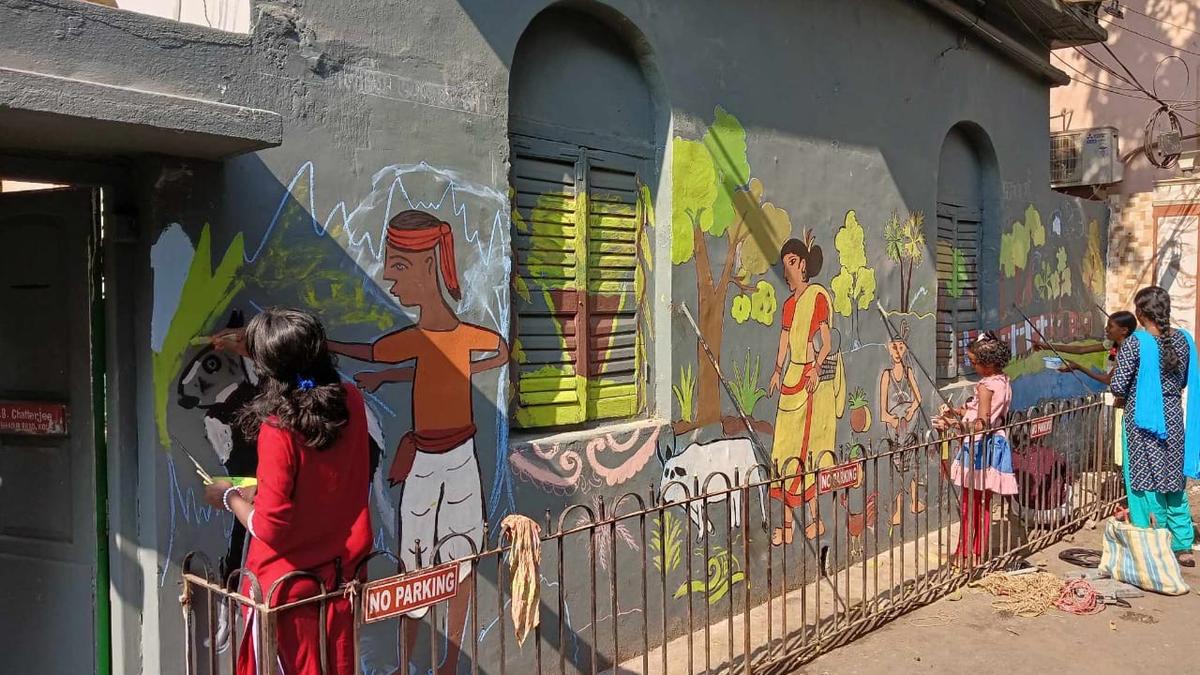 Unknown village-turned-art hub now earns recognition in Kolkata fests