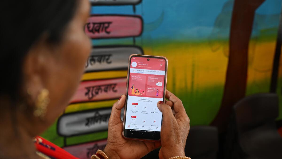 New phones, old woes: anganwadi workers struggle with patchy Internet, digital disconnect in U.P. villages