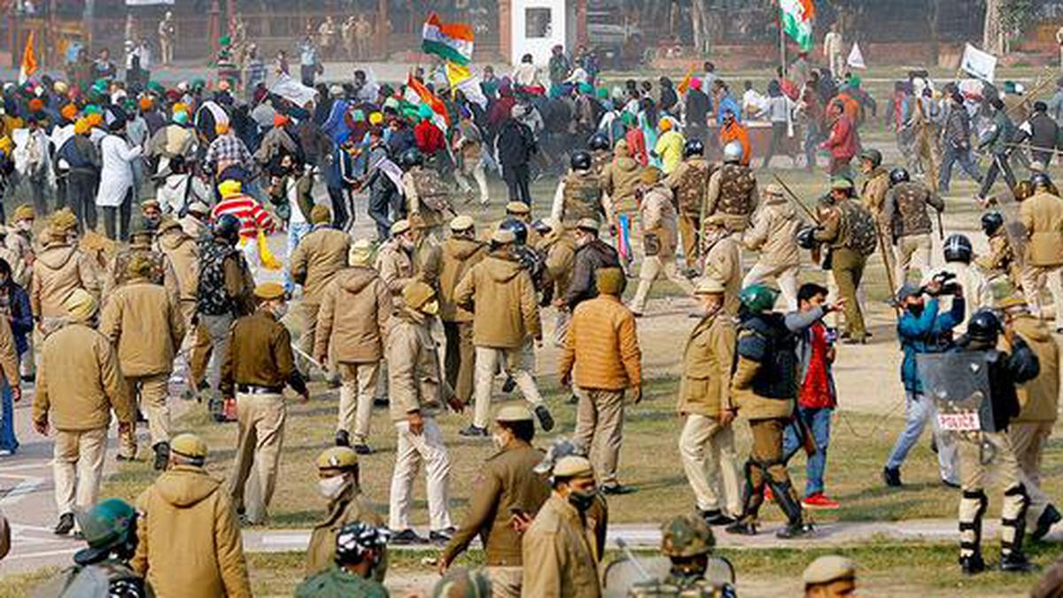 41 security personnel injured as violence erupts at Red Fort