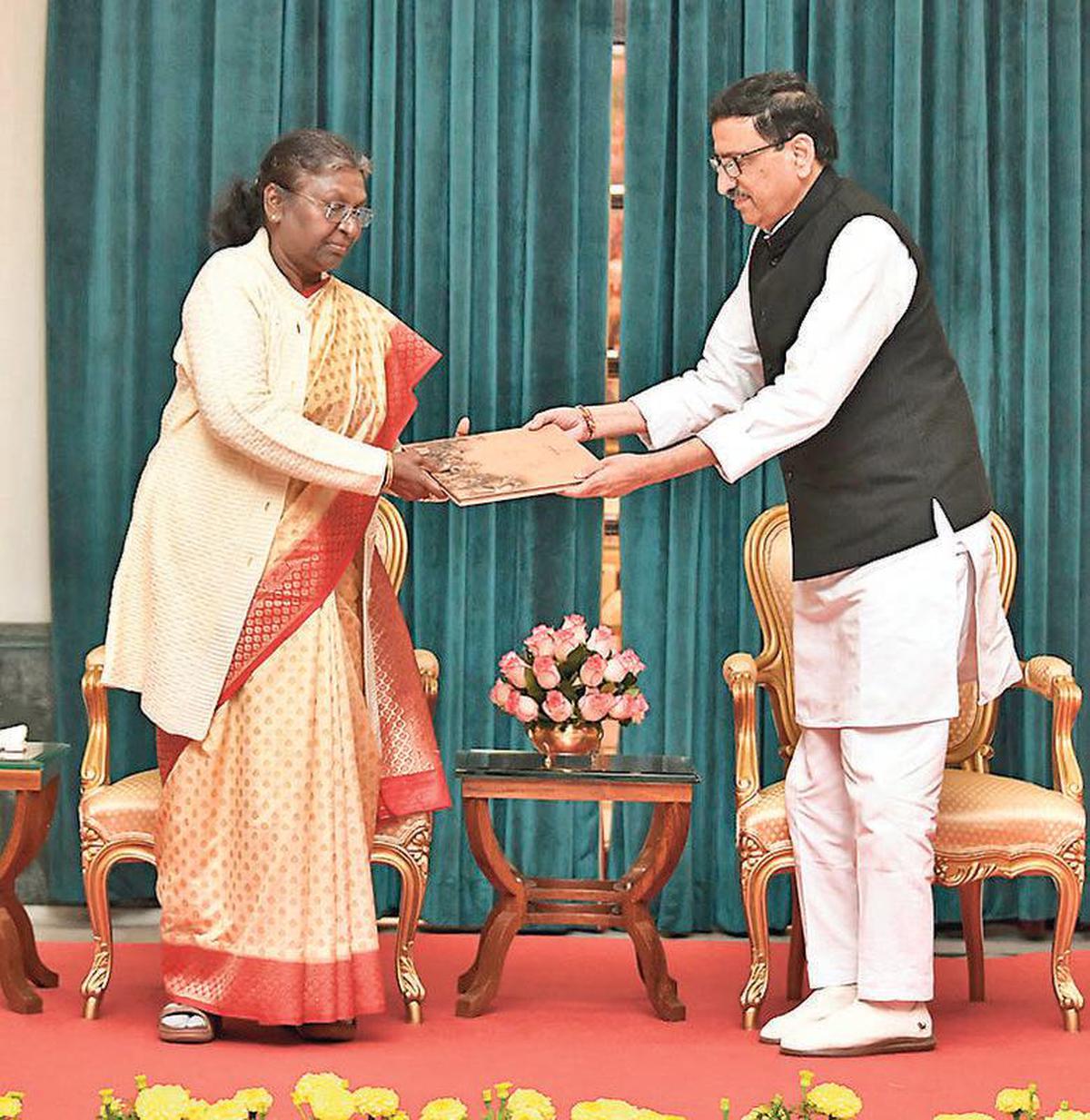 President Droupadi Murmu and then NCST Chairperson Harsh Chouhan at the launch of Contributions of Tribal Leaders in the Freedom Struggle. 