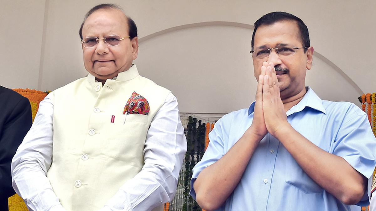 Amid tussle, Delhi LG invites CM Arvind Kejriwal, Ministers and 10 AAP MLAs for meeting
