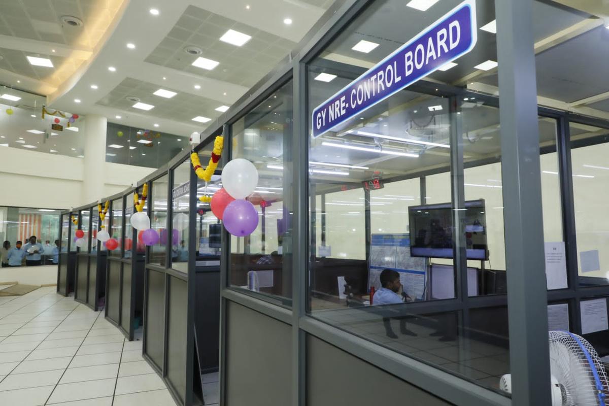 South Central Railway’s (SCR) new Divisional Operation and Control Centre at Guntakal was inaugurated by SCR General Manager Arun Kumar Jain.