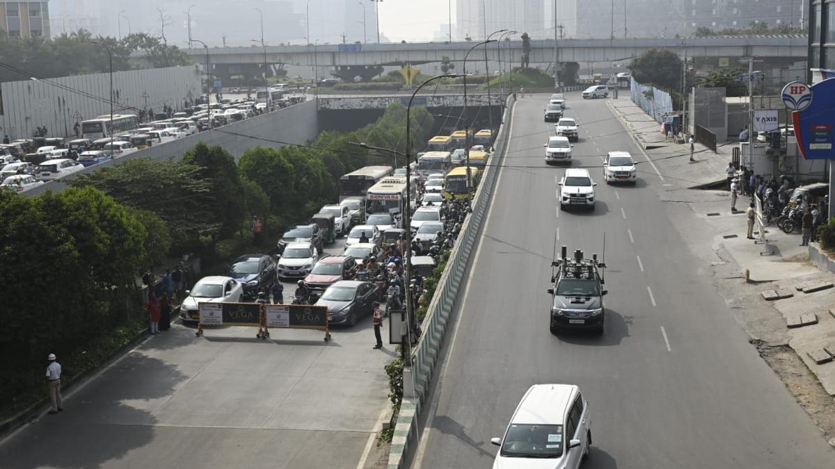 Traffic congestion in Hyderabad with President Droupadi Murmu’s visit to Madhapur