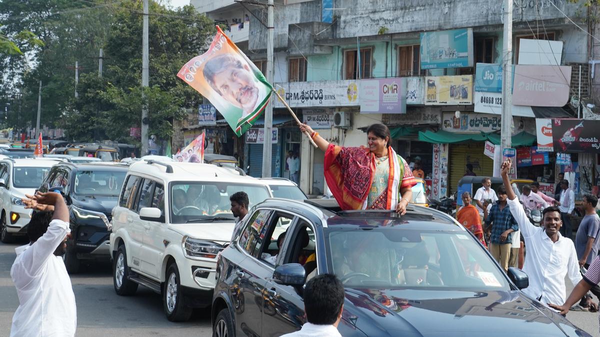 Nandini Mallu, Telangana Deputy CM’s wife, applies for Congress ticket from Khammam Lok Sabha seat