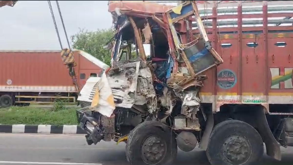 Five killed and five injured as two lorries collide in Telangana’s Medak  