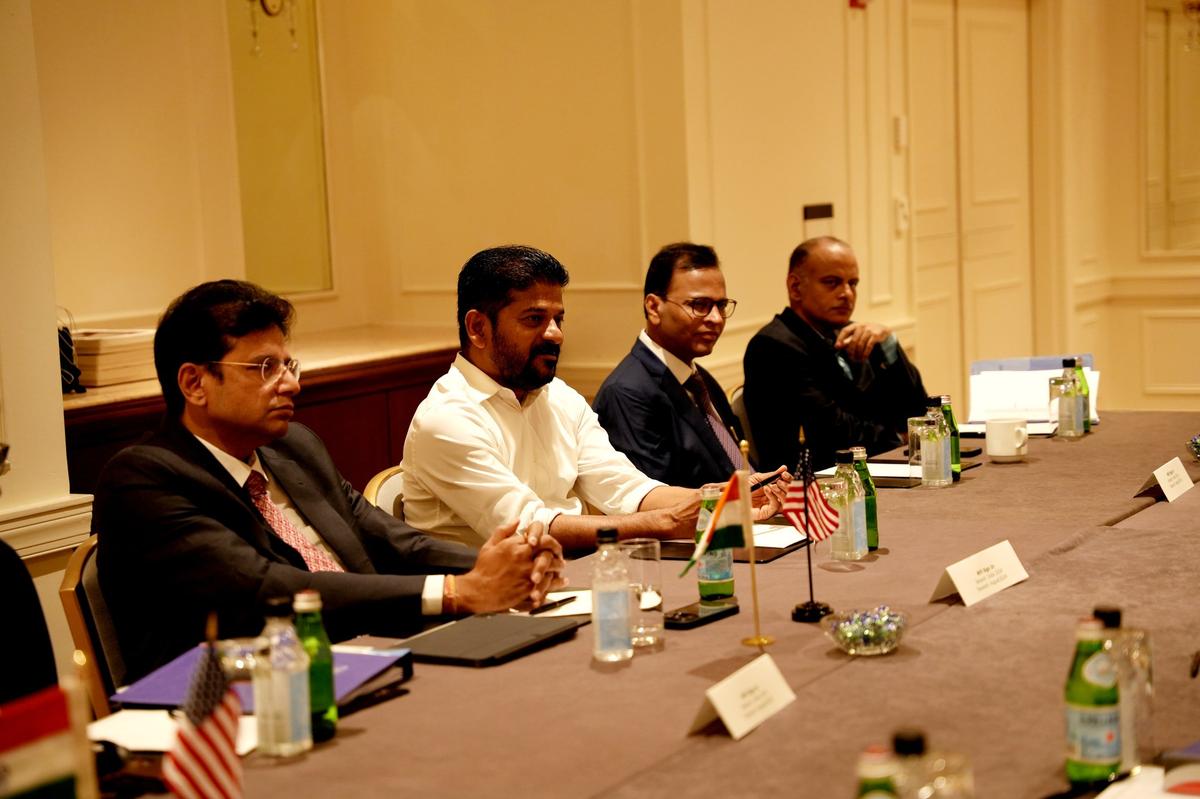 Telangana Chief Minister A. Revanth Reddy, IT and Industries Minister D. Sridhar Babu and senior officials at a meeting in United States.