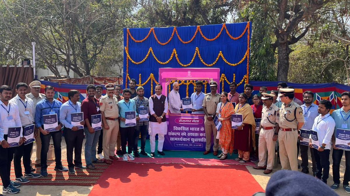 169 candidates from two-Telugu states receive appointment letters via Rozgar Mela scheme