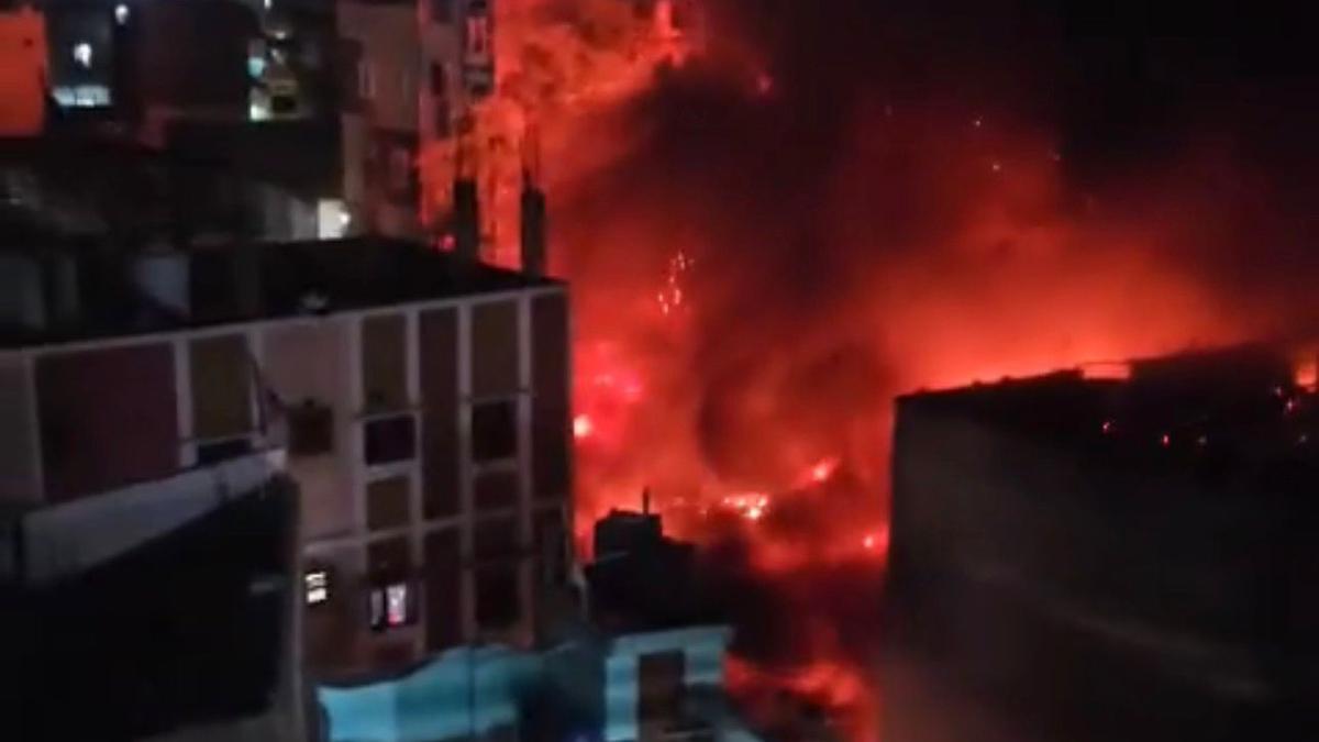 Massive fire at scrap yard in Hyderabad’s Bholakpur triggers firefighting, late night evacuation