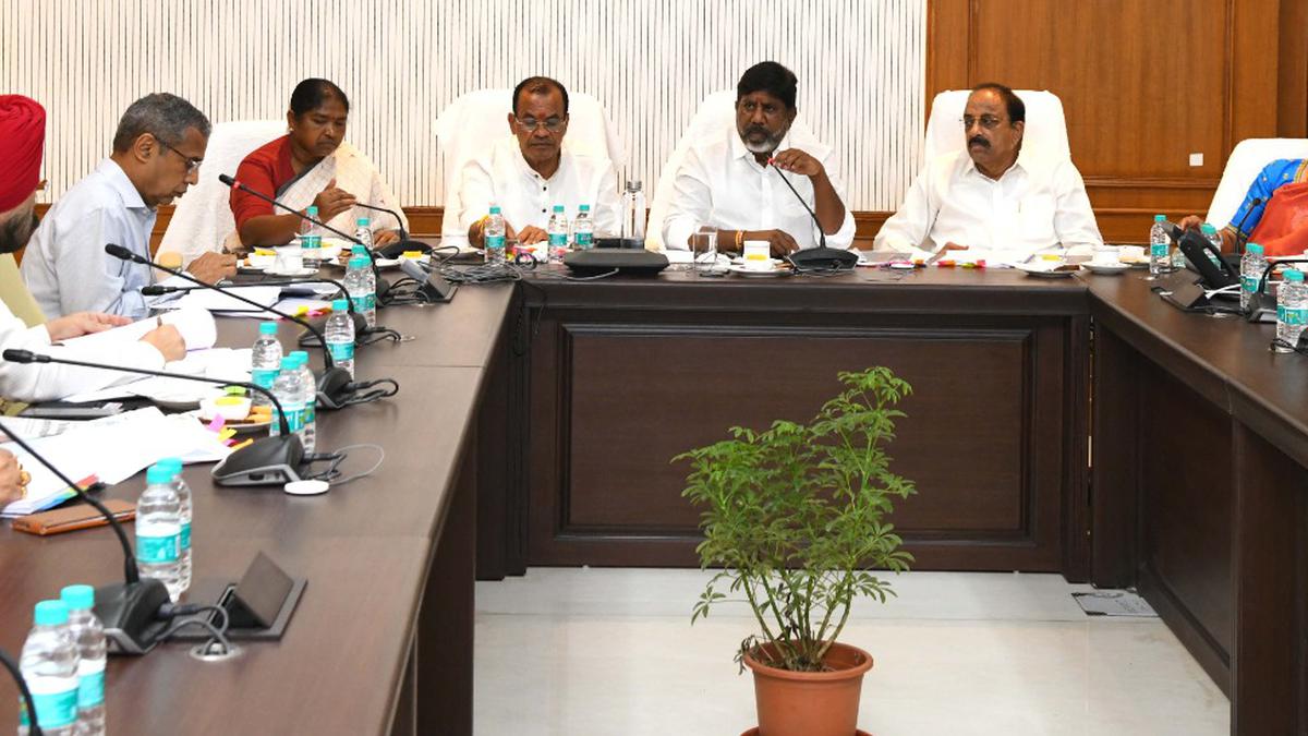 Telangana State emblem should reflect the democratic aspirations of the people, says Dy CM