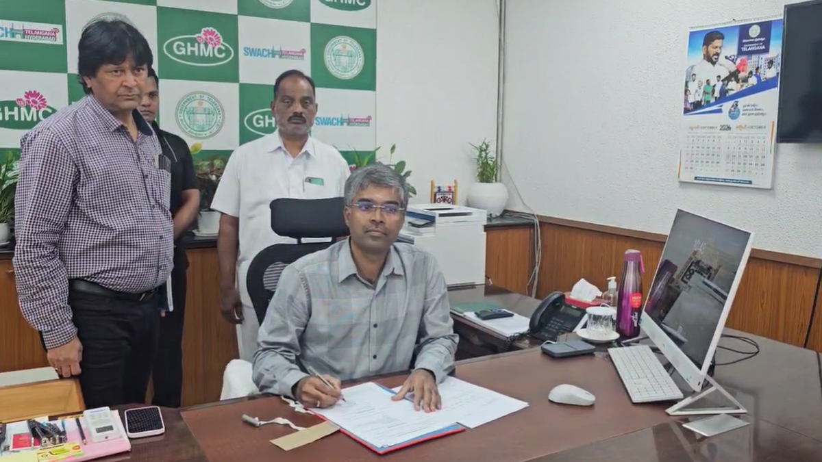 Ilambarithi takes charge as new GHMC commissioner