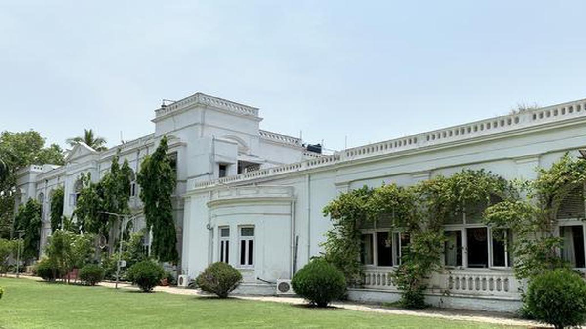 Academic Staff College of India (ASCI) in Hyderabad was cocooned in ...