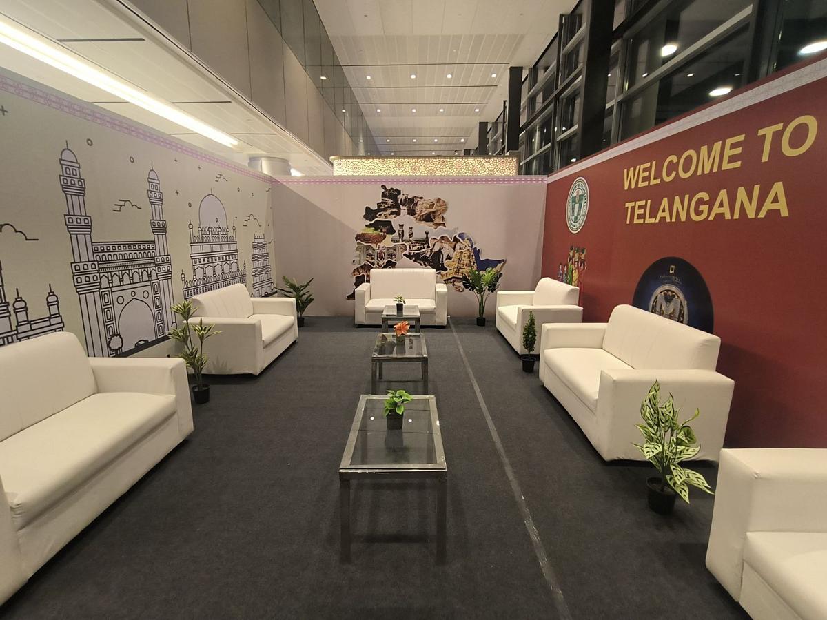 A temporary exclusive lounge space was set up at Rajiv Gandhi International Airport (RGIA) in Hyderabad