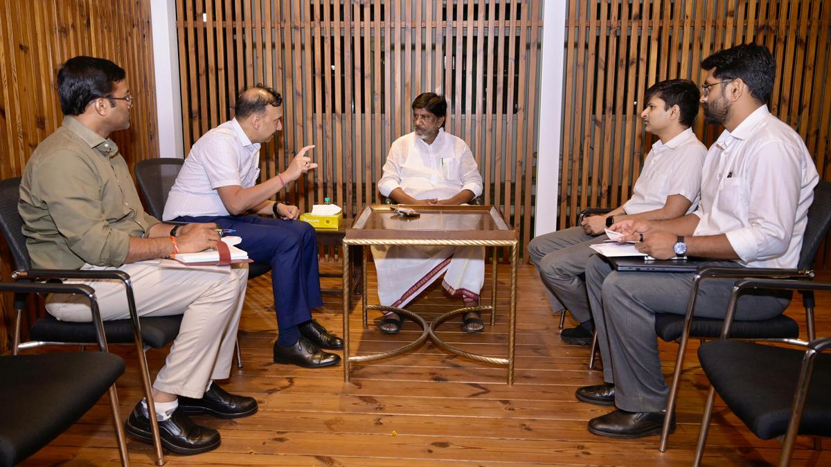 As temperature soar, Telangana Power Minister wants advanced plans to avoid interruptions