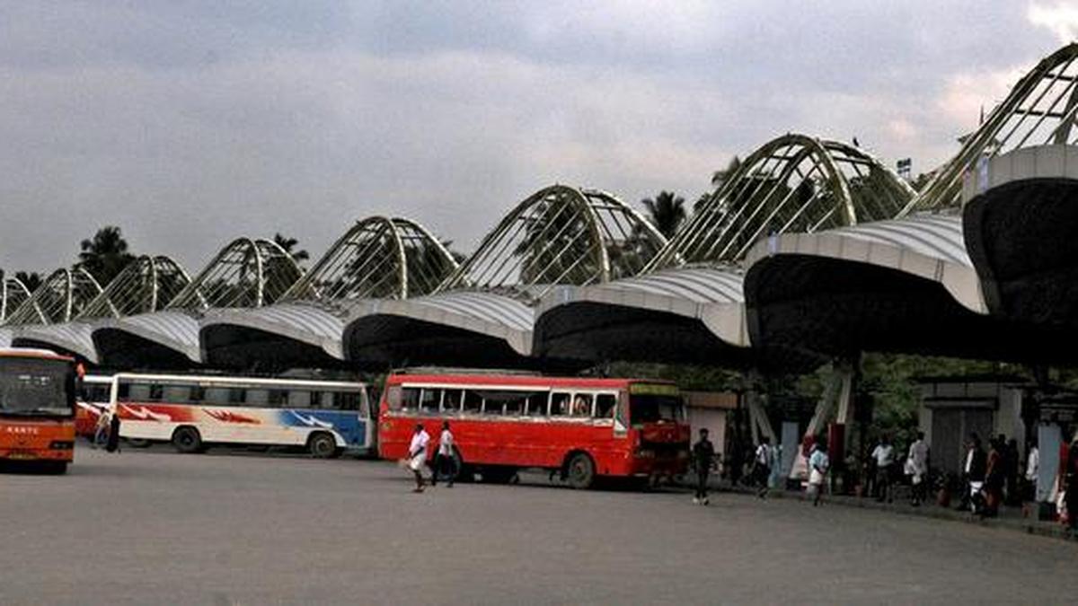 Vyttila hub’s Phase 2 makes little progress The Hindu