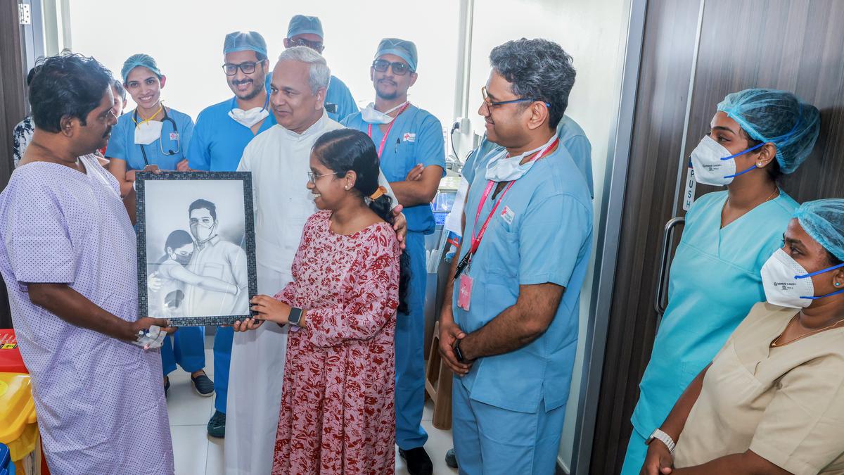 17-year-old from Kerala donates part of her liver to save ailing father