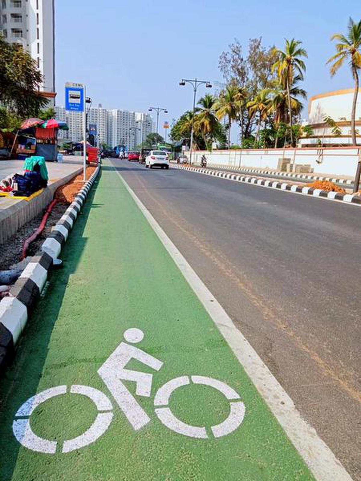 Cycle lane delineators on smart roads soon - The Hindu