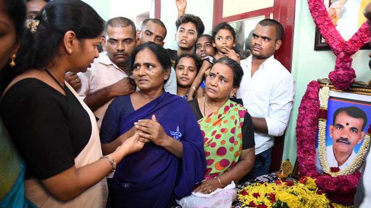 Kanimozhi visits family of DMK cadre - The Hindu