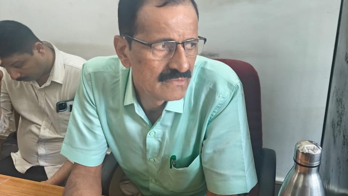 Lokayukta police arrest Assistant Director of Land Records, two surveyors