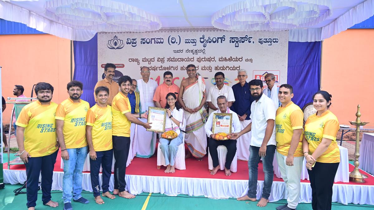 110 teams from across Karnataka participate in state-level badminton tournament for Vipras