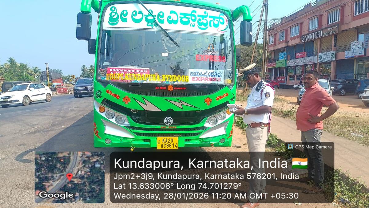 Udupi police begin booking cases against buses not having doors, trucks lacking speed governor
