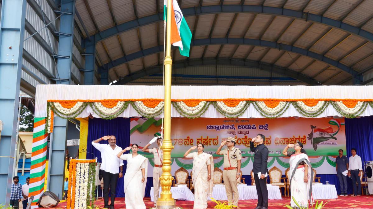 Guarantee schemes have brought 1.2 crore people in Karnataka out of poverty: Minister Laxmi Hebbalkar