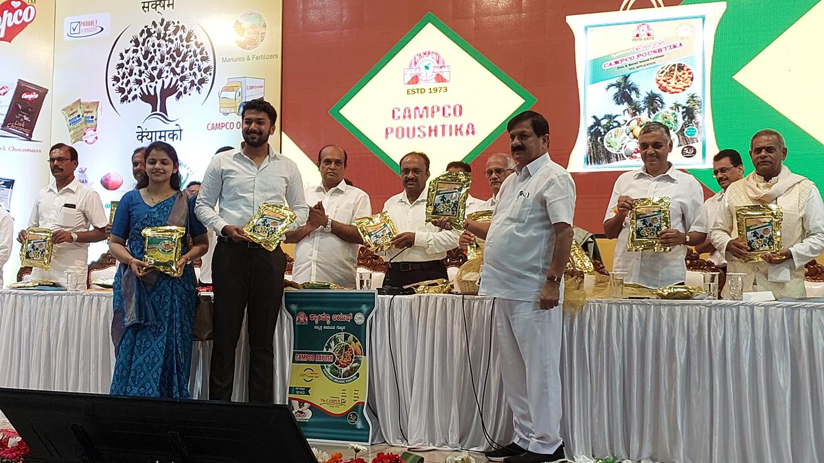 Campco releases Ayush and Poushtik manures under its brand for arecanut farmers