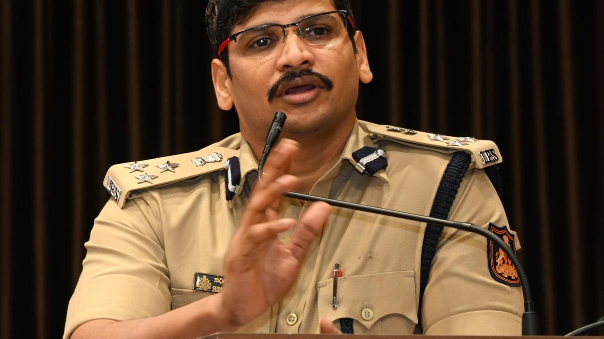 Teachers asked to prevent students from coming under the influence of communal groups