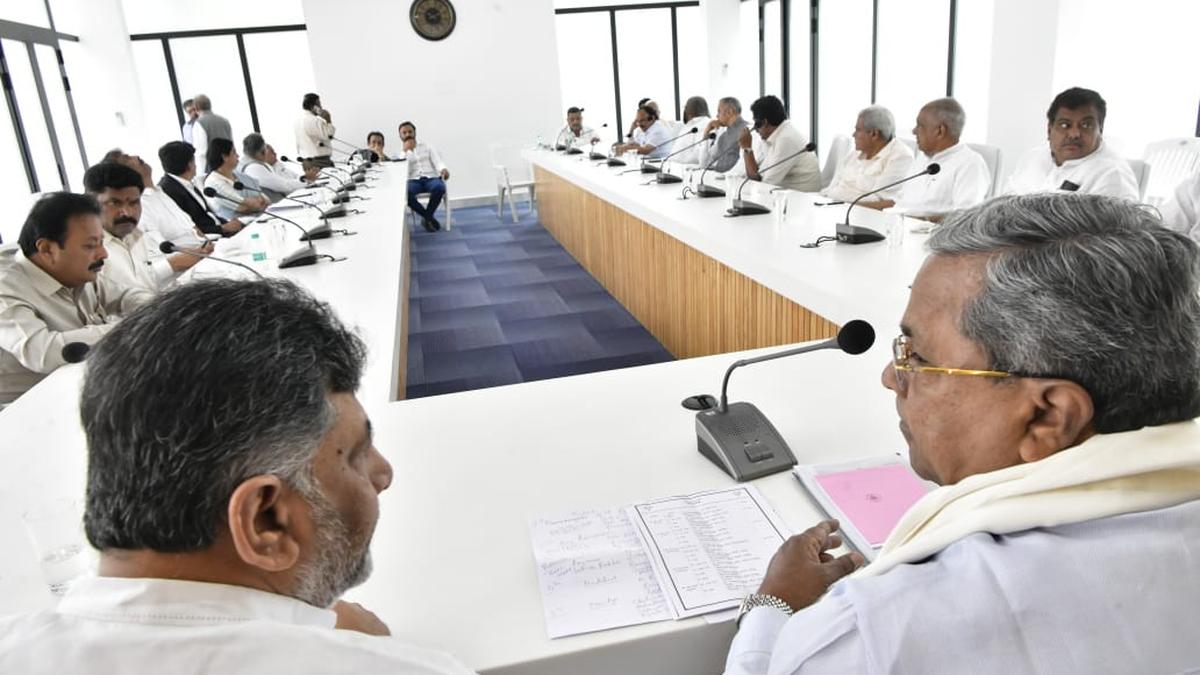 With Governor sending notice to Karnataka CM on alleged MUDA scam, Siddaramaiah hosts breakfast for ministers ahead of Cabinet meeting