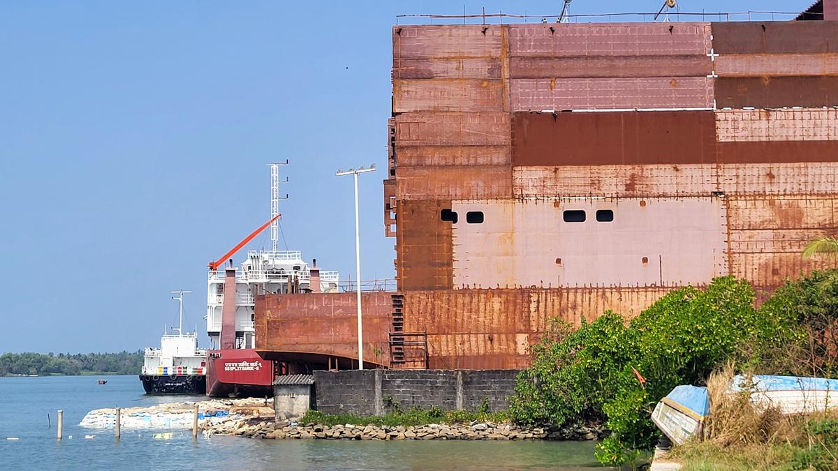 Karnataka Budget promises ₹3,000 crore for fisheries sector, reiterates development of major ports in Uttara Kannada