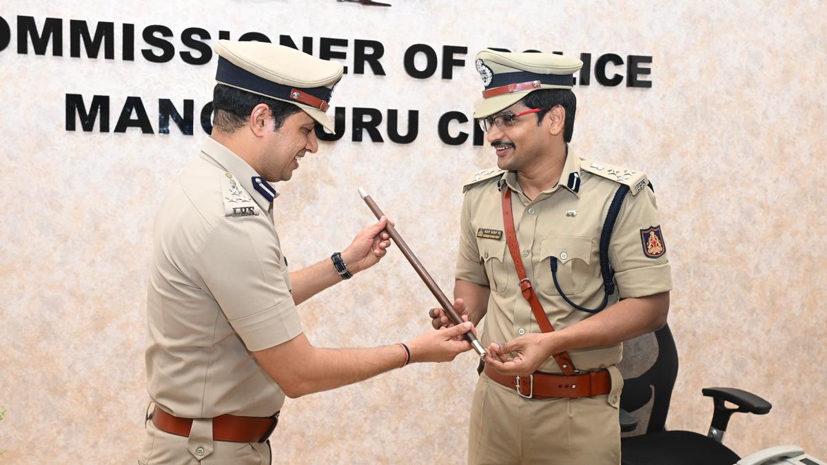 Sudheer Kumar Reddy takes over as Mangaluru Police Commissioner - The Hindu