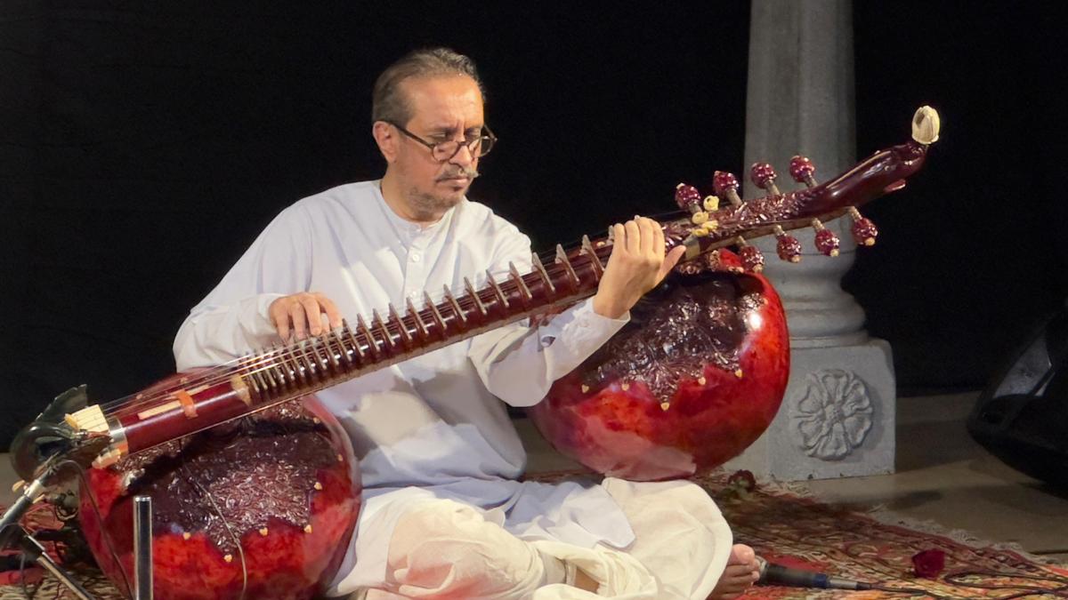 Rudra Veena, vocal concerts leave audience spellbound