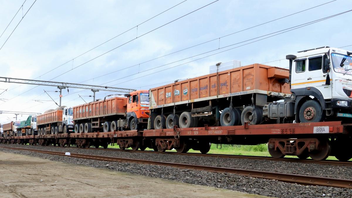 Konkan Rly enhances Ro Ro wagons’ capacity to carry trucks weighing up to 57 tonnes