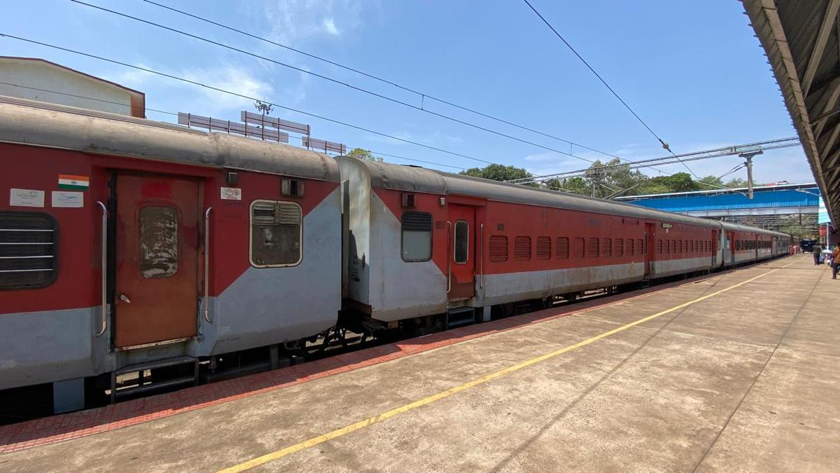 Patrons upset with old coaches in new LHB rakes of Mangaluru-Mumbai Matsyagandha Express