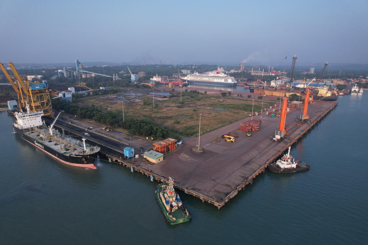 Mangalore Port Registers 10 36 Growth In Cargo Handling The Hindu