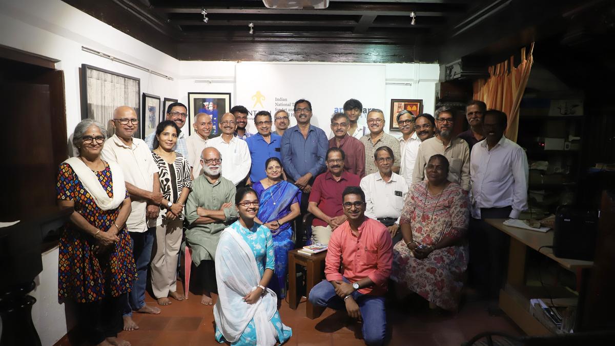 Poet Lakshman Rao engages in conversation with writers, admirers