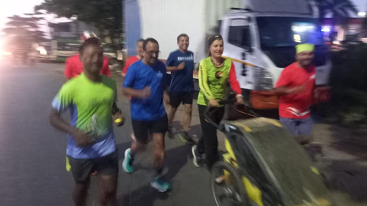 Andrea goes along the Karnataka coast in her ‘Around the World’ Run