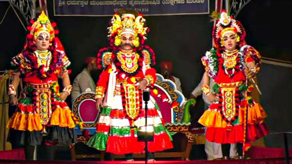 Daily performances of Yakshagana melas begin - The Hindu