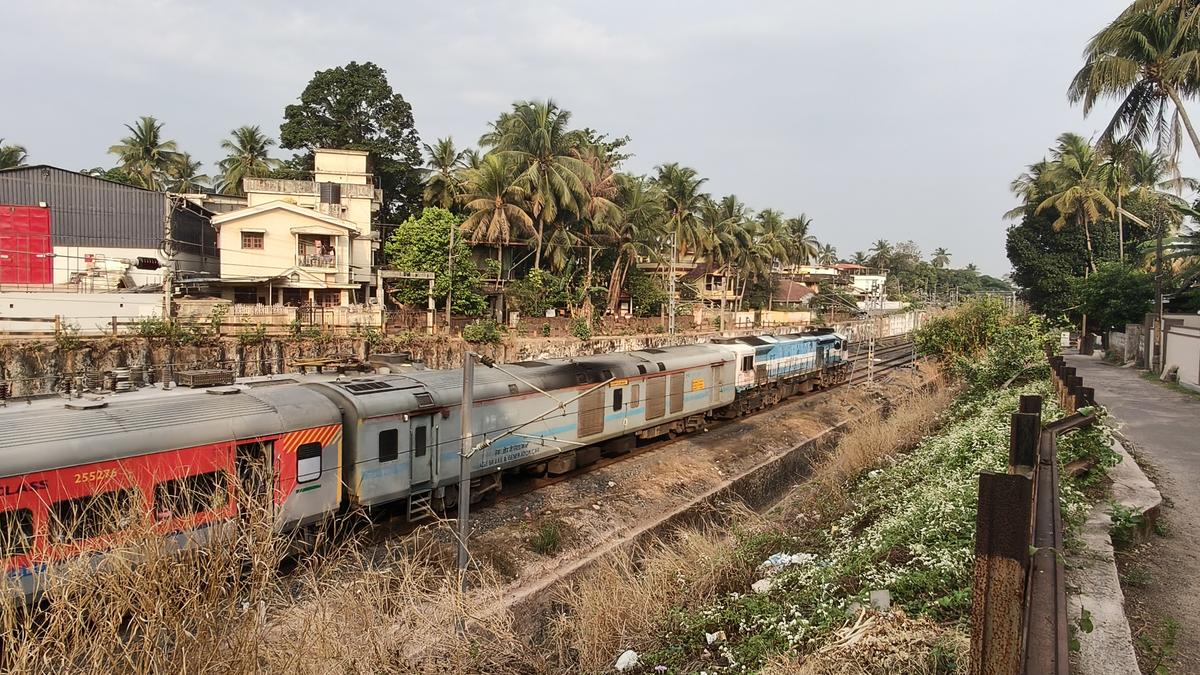 Panchaganga Express to short-terminate at Yeshwantpur for three days