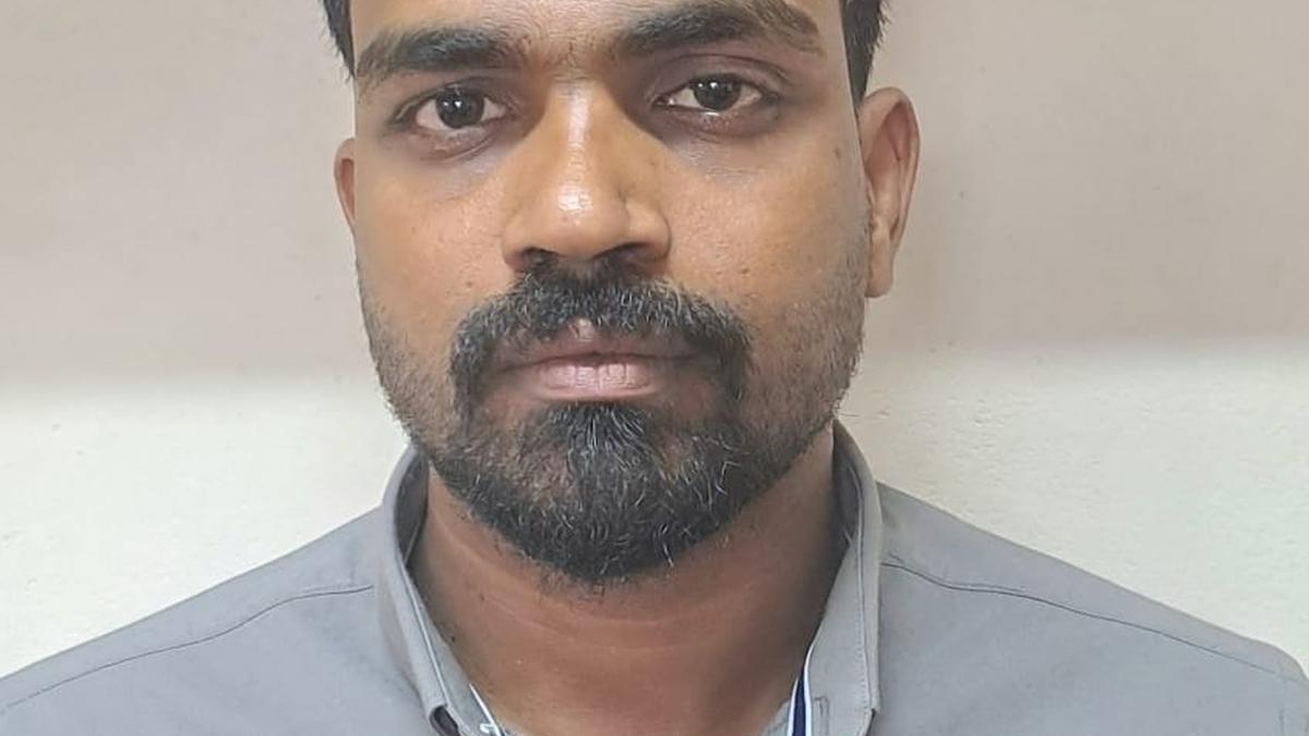 Two absconding accused arrested in Kasaragod district