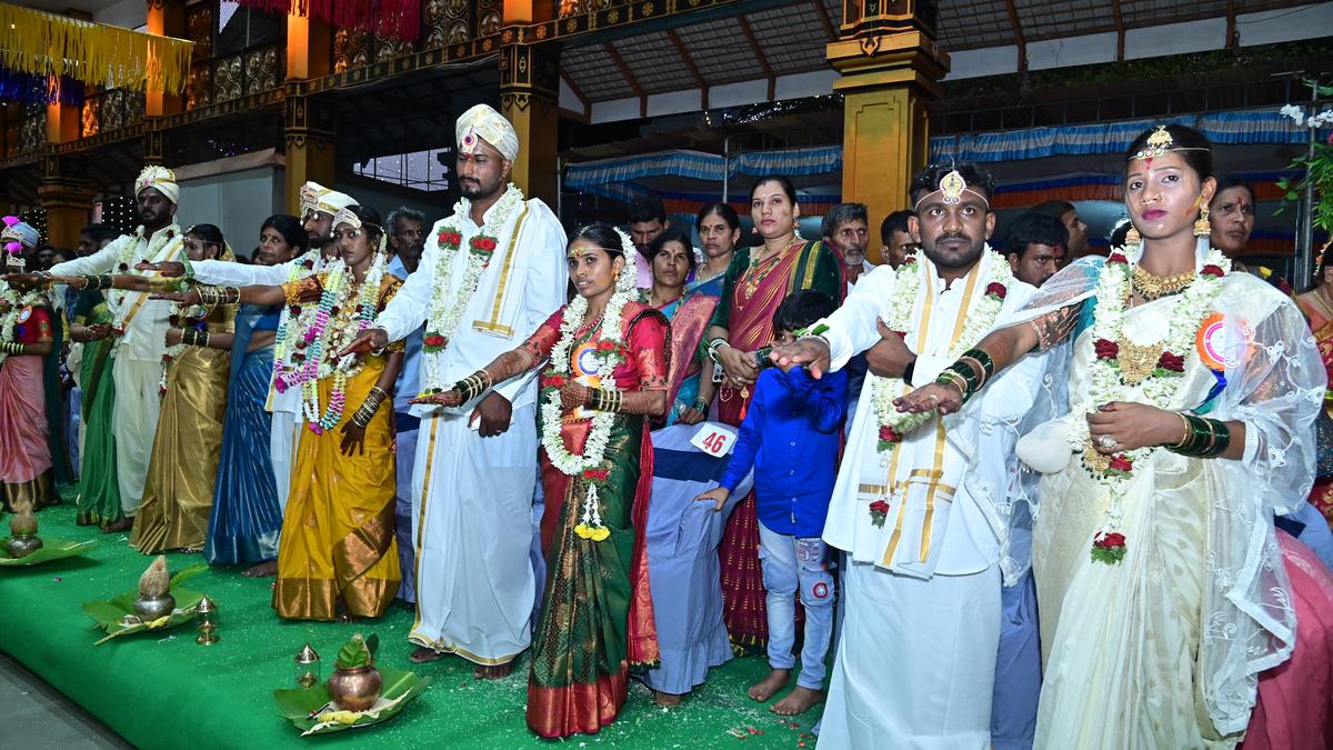 106 couple enter the wedlock at the free mass wedding ceremony in Dharmasthala