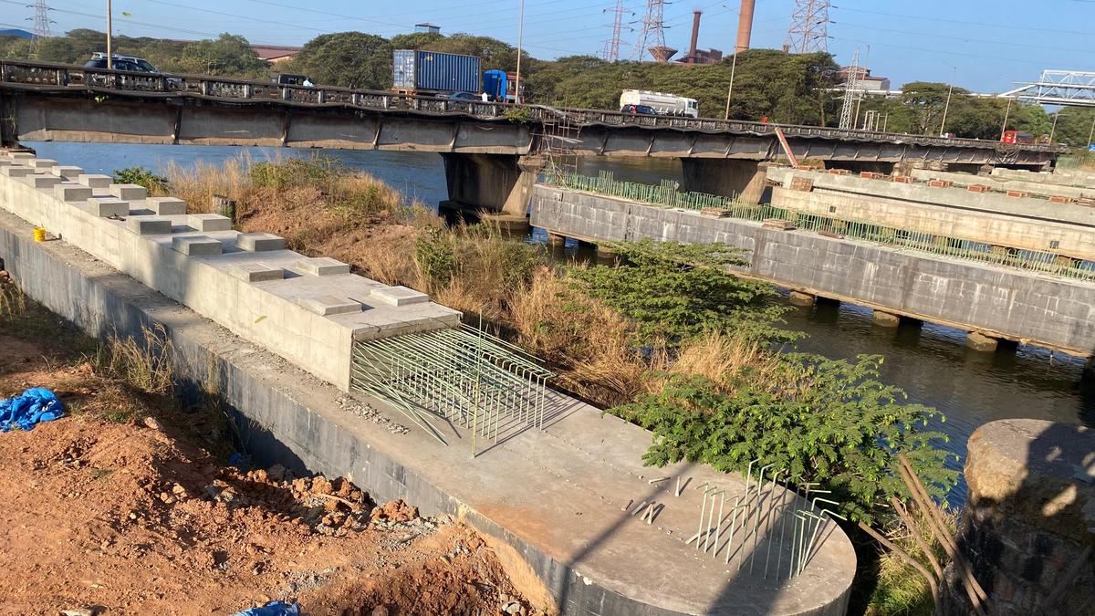 Pier caps for all but one of the six piers are complete for the six-lane new bridge being built by the National Highways Authority of India (NHAI) across Phalguni (Gurupura) River on Kanniyakumari-Panvel National Highway 66 at Kulur.