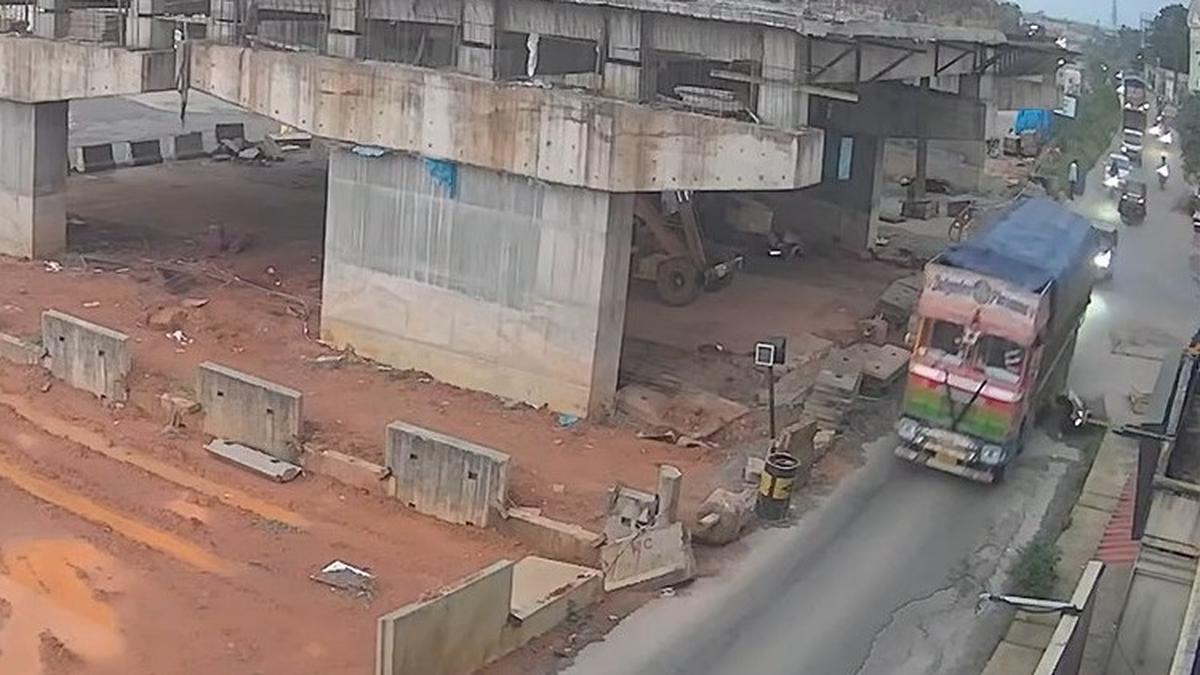 NHAI booked for causing death of motorcyclist due to improper maintenance of service roads beside Kochi-Panvel national highway 66 in Udupi