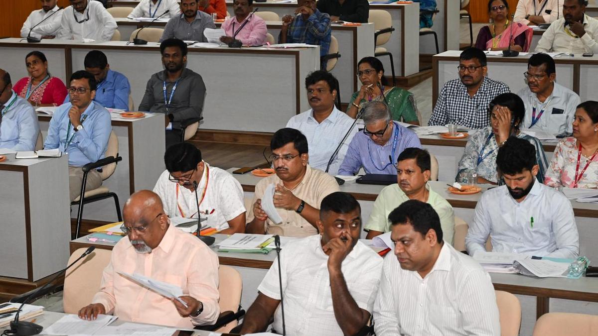 ‘Won’t do banking with banks that don’t promote welfare schemes’