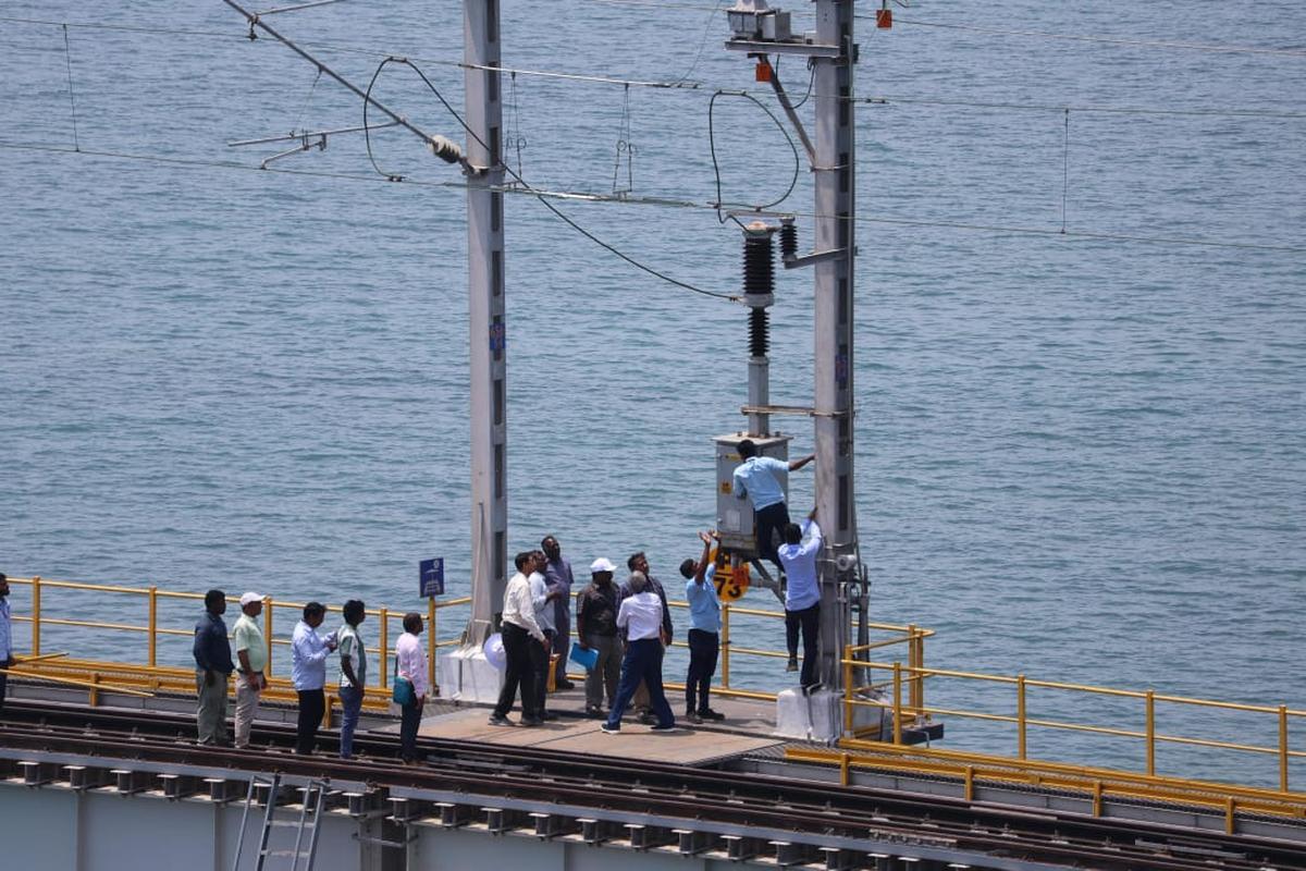Southern Railway’s Principal Chief Electrical Engineer Ganesh and his team conducted the statutory inspection of the electrified 52-km line between Ramanathapuram and Rameswaram stations in Madurai division, including the New Pamban bridge between Mandapam and Rameswaram, on September 13, 2025.