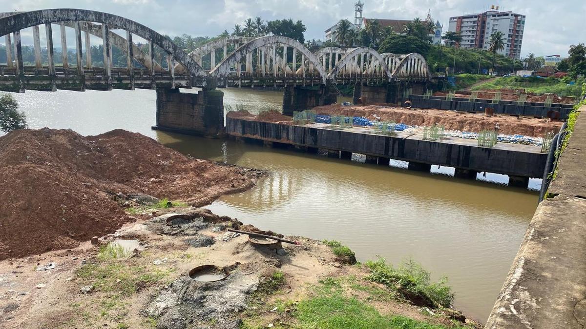 NHAI clears most cofferdams put up for Kulur new bridge construction