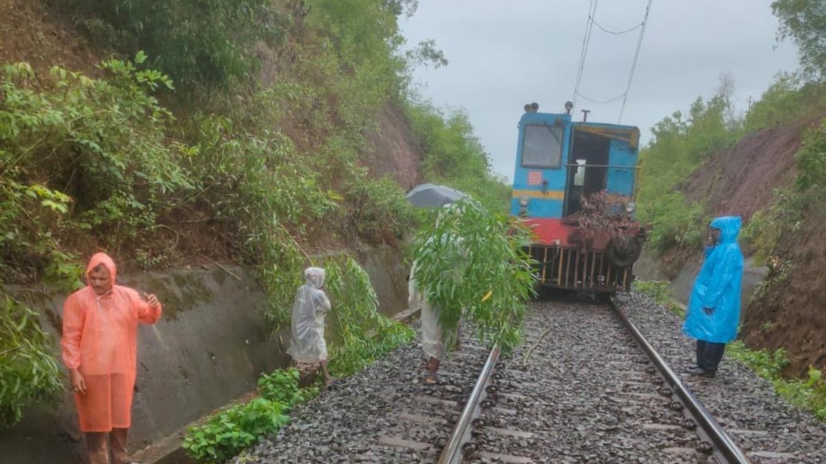 Konkan Railway takes up measures to ensure safety of trains and passengers during monsoon