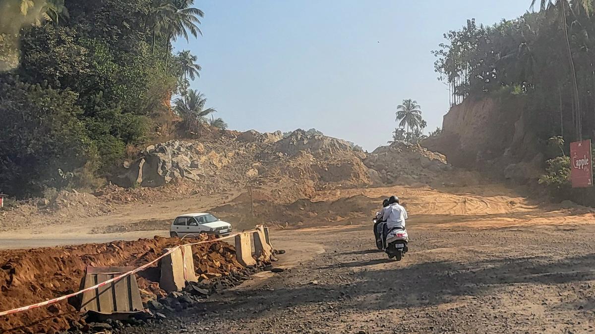 Amid pending earthwork, contractor hopeful of completing 90% of Mangaluru-Bengaluru NH 75 B.C. Road-Periyashanthi four-lane work before monsoon